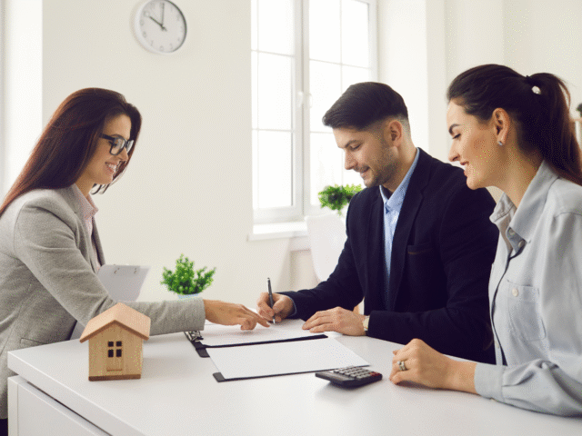 How Can You Assess the Best Real Estate Refinancing Options for Your Property?