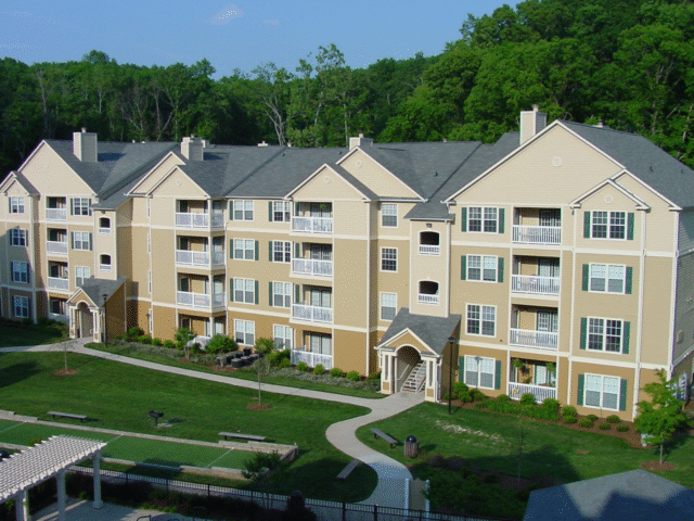 How Can Apartment Complex Mortgage Loans Help Investors Plan, Fund, and Scale Multifamily Deals From Purchase to Refinance?